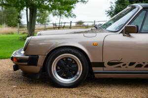 Image 12/50 of Porsche 911 SC 3.0 (1982)
