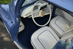 Bild 30/50 von Renault 4 CV Décapotable (1954)