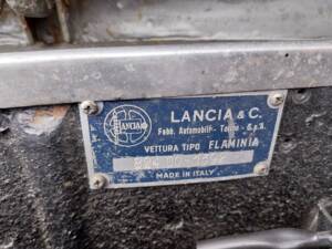 Image 34/51 of Lancia Flaminia GT Touring (1960)