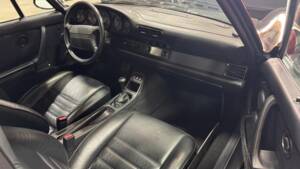 Image 3/9 of Porsche 911 Turbo 3.3 (1991)