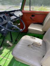 Image 6/8 of Volkswagen T2c Combi (1974)