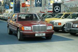 Bild 6/50 von Mercedes-Benz 260 SE (1990)