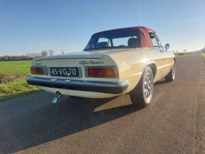 Afbeelding 4/12 van Alfa Romeo 2000 Spider Veloce (1978)
