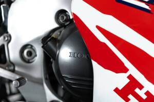 Immagine 20/42 di Honda RVF 750 (1994)