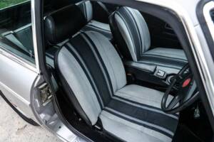 Image 25/26 of MG MGB GT V8 SEC (1981)