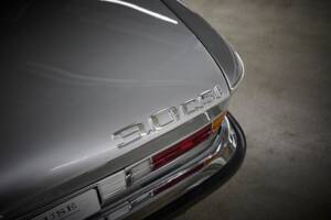 Image 29/100 of BMW 3.0 CSi (1973)