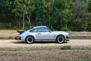 Image 22/50 of Porsche 911 SC 3.0 (1978)
