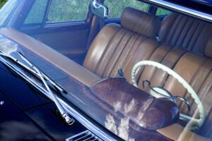 Image 8/78 of Mercedes-Benz 600 (1965)
