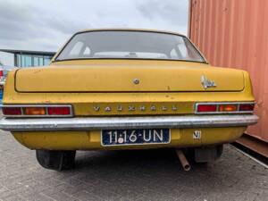Image 4/6 of Vauxhall Viva (1972)