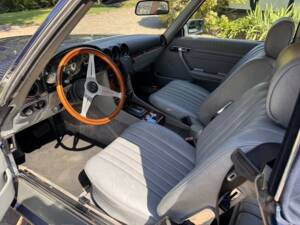 Image 7/10 de Mercedes-Benz 500 SL (1985)