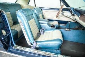 Image 21/50 of Ford Mustang 289 (1966)