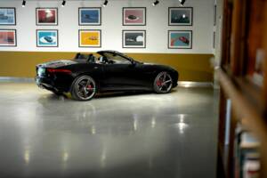 Bild 21/44 von Jaguar F-Type S (2014)