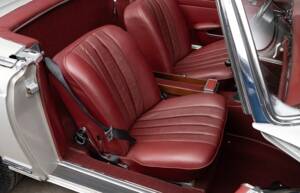 Bild 43/44 von Mercedes-Benz 280 SL (1970)