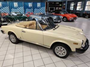 Image 6/64 of FIAT Spider 2000 (1982)