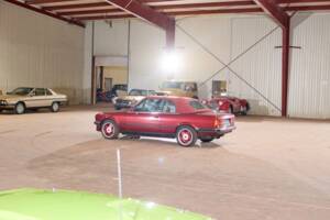 Image 13/45 of BMW 320i (1990)