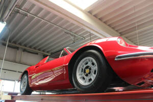 Afbeelding 9/50 van Ferrari Dino 246 GTS (1973)