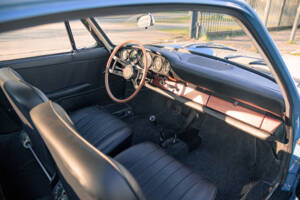 Immagine 23/49 di Porsche 911 2.0 (1964)