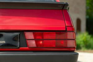 Image 12/45 of Alfa Romeo 75 1.6 (1991)