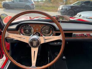 Image 15/34 of FIAT 1500 S (1961)