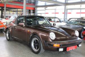 Bild 8/8 von Porsche 911 SC 3.0 (1981)