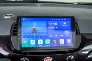 Image 12/48 de FIAT 500 C (2014)