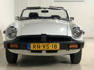 Immagine 10/26 di MG MGB (1977)