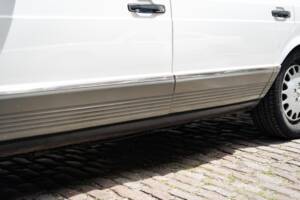 Image 41/50 of Mercedes-Benz 500 SEL (1984)