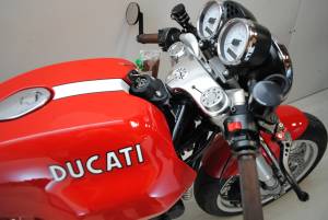 Image 21/23 de Ducati DUMMY (2006)