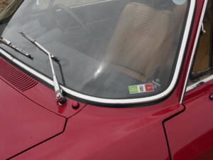 Image 33/49 of Alfa Romeo Giulia 1600 GT Junior (1976)
