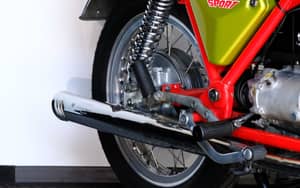 Immagine 31/80 di Moto Guzzi V7 Sport (1972)