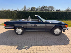 Afbeelding 15/59 van Mercedes-Benz 560 SL (1986)