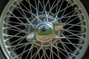 Image 24/50 of Burlington Arrow (1963)