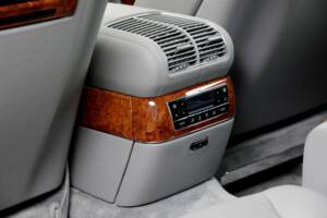 Bild 13/30 von Maybach 57 (2003)