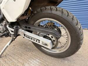 Image 31/40 of Cagiva DUMMY (1994)