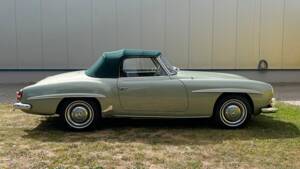 Image 6/25 of Mercedes-Benz 190 SL (1957)