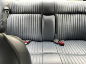 Bild 14/15 von Jaguar XJ 6 4.2 (1972)