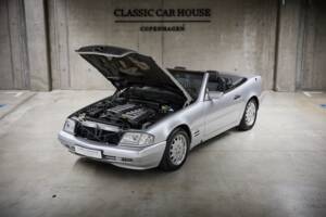 Immagine 19/95 di Mercedes-Benz SL 600 (1998)