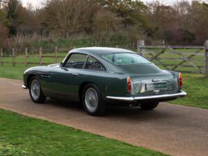 Image 40/42 de Aston Martin DB 4 GT (1959)