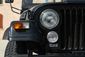 Image 16/50 of Jeep CJ-8 (1984)