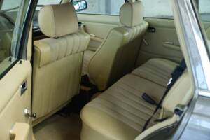 Image 12/49 of Mercedes-Benz 230 TE (1981)