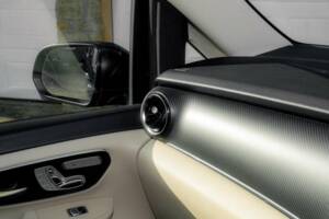 Bild 43/50 von Mercedes-Benz V 220 D (2021)