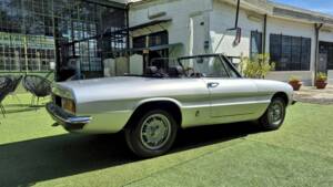 Afbeelding 12/63 van Alfa Romeo Spider 1300 (1976)