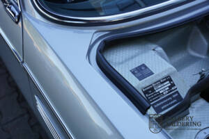 Image 18/50 of BMW 3.0 CS (1973)