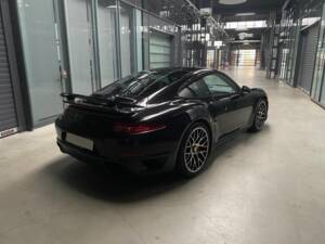 Bild 6/44 von Porsche 911 Turbo S (2013)