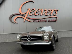 Image 5/36 de Mercedes-Benz 250 SL (1968)
