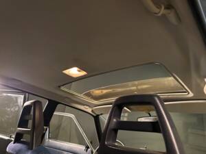 Imagen 37/63 de Volvo 244 (1981)