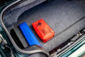 Image 43/49 of BMW 328i (1998)