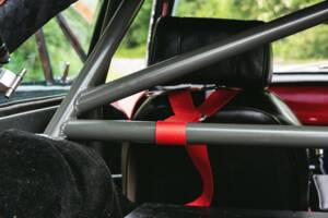 Image 12/50 of MG MGB GT V8 (1977)