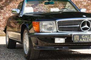 Image 32/50 de Mercedes-Benz 420 SL (1986)