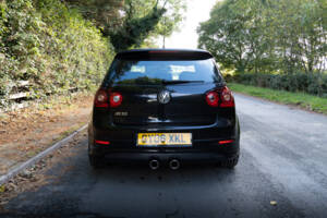Imagen 4/18 de Volkswagen Golf V 3.2 R32 (2006)